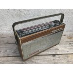 ancienne-radio-portable-itt-schaub-lorenz-bakelite-inox-piles-secteur-vintage_original.jpeg