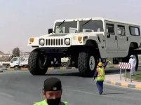 Hummer.jpg